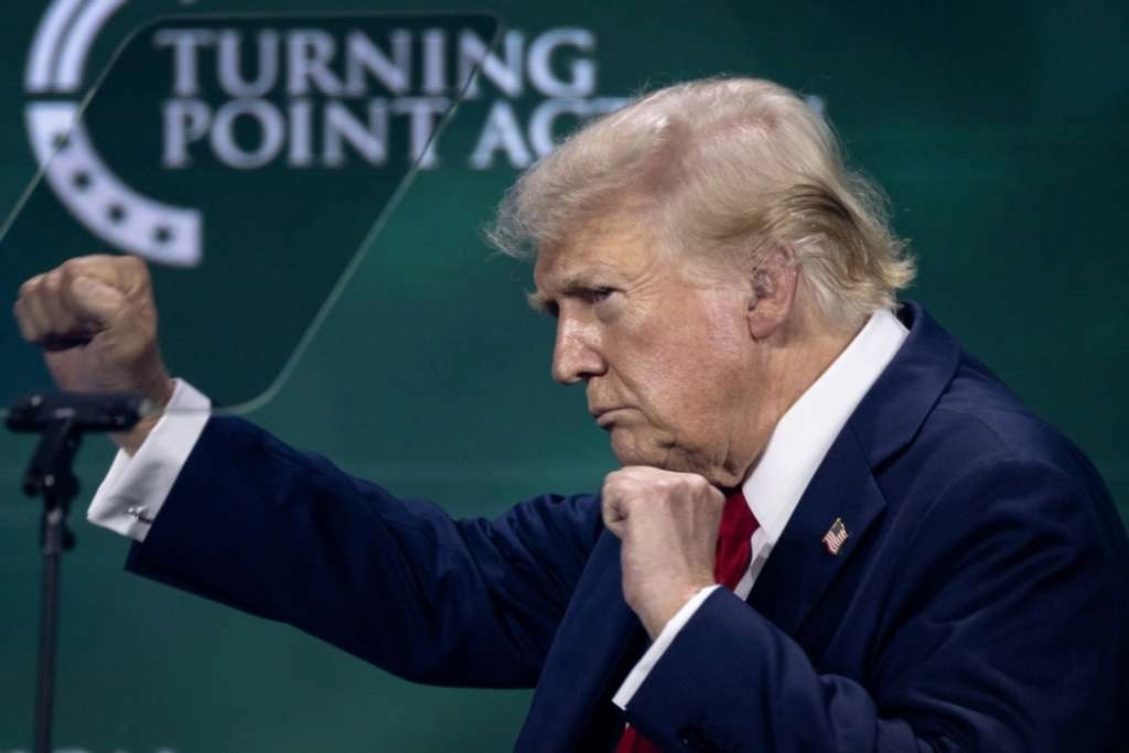 Zaustavljeno suđenje Trumpu